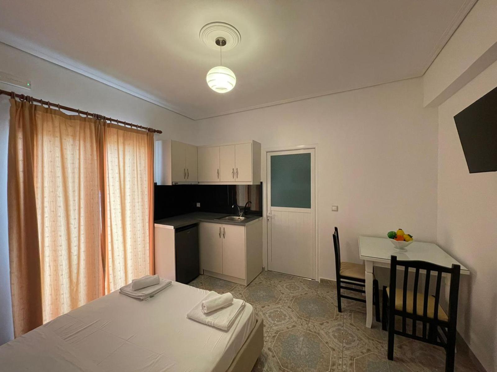 Levend Apartments Ksamil Buitenkant foto