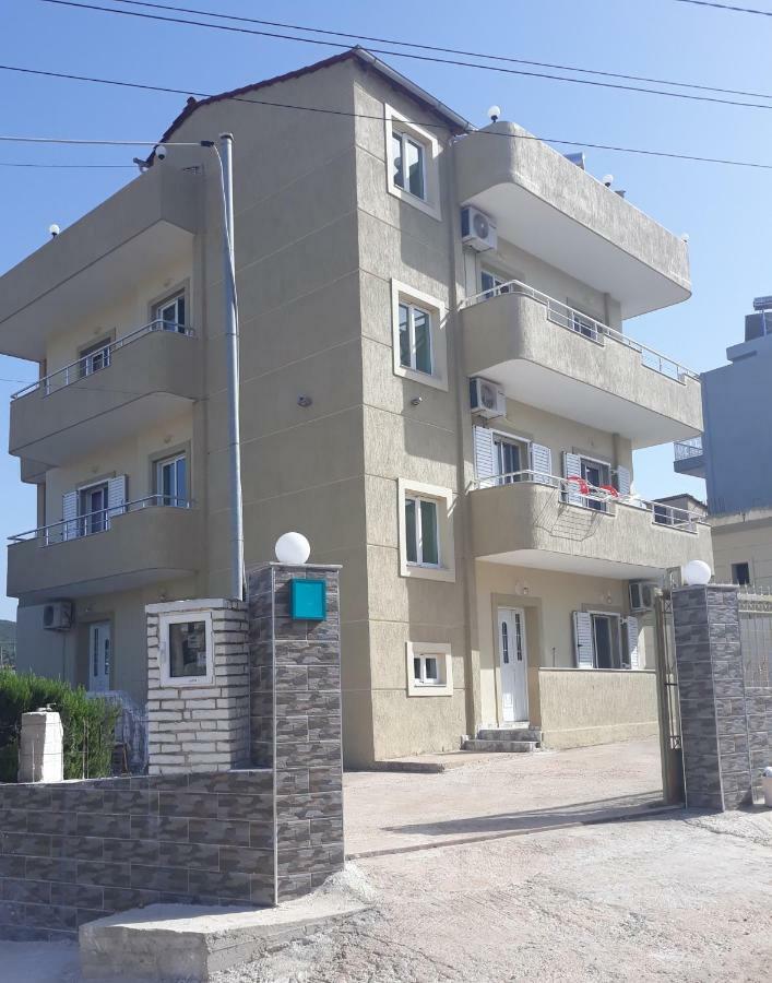 Levend Apartments Ksamil Buitenkant foto